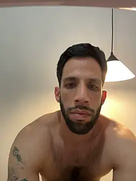 Karim_mansur Chat XXX in diretta