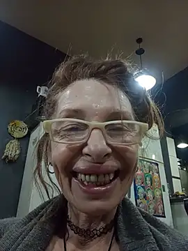 FrozenWaffle's Live XXX Chat