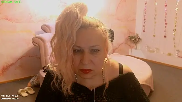 Penelope_Pinky's Live XXX Chat