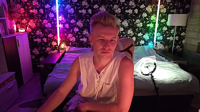 Živý XXX chat Vuitton