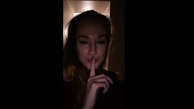 Czat XXX na żywo – SuchArt_