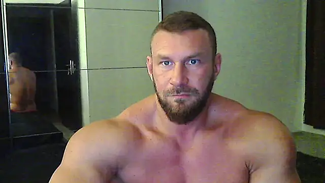 muscularkevin Webcam show