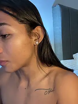 cata_777 Chat XXX live