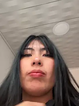 Jade-Naughty – Naživo XXX chat
