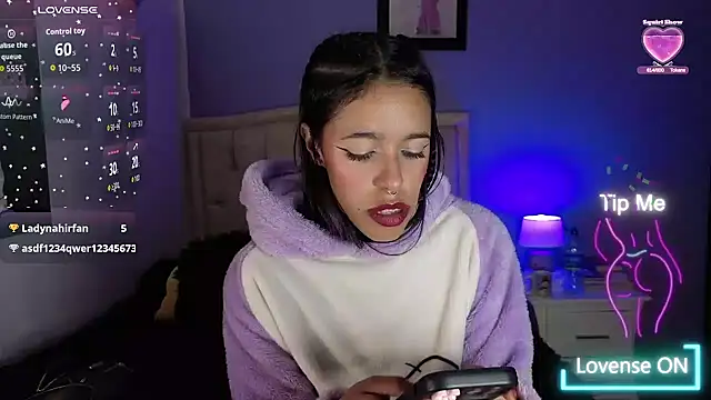 Živý XXX chat stephania_t