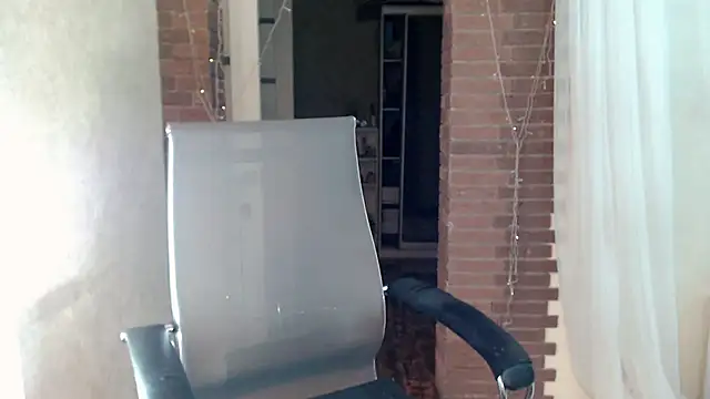 Živý XXX chat ms_kelarini