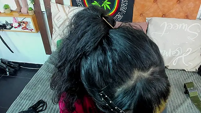 Chat +18 de MeowMota_ ao vivo