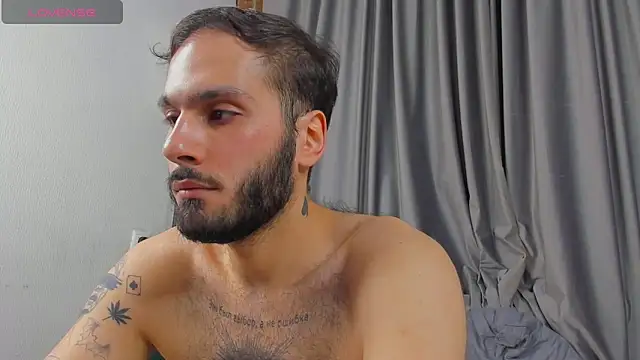 Živý XXX chat Rascal_Bloom