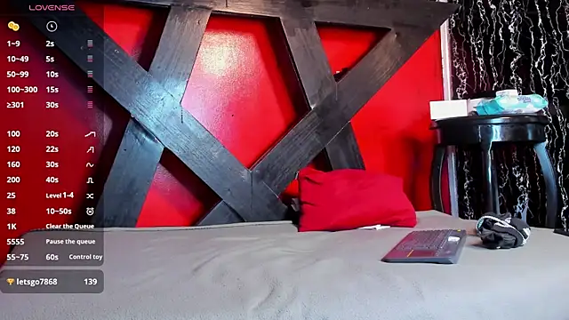 Axel_Romanov লাইভ XXX চ্যাট