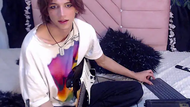 oli_dusk Live XXX Chat