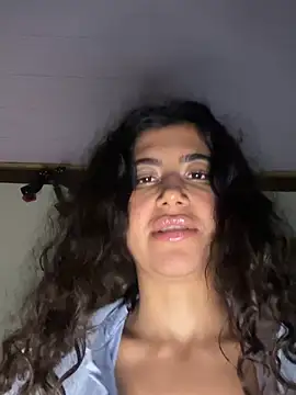 deusaludovica's Live XXX Chat