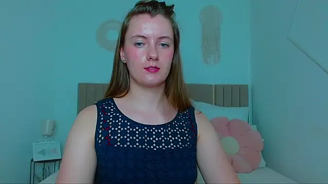 XXX chat uživo modela Blush_flowwer