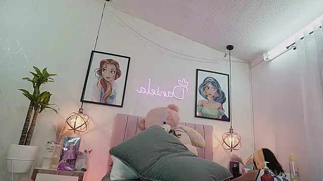 צ'אט XXX בשידור חי של dani_parker_