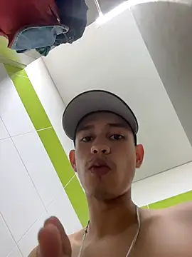 HarryGazen Live XXX chat