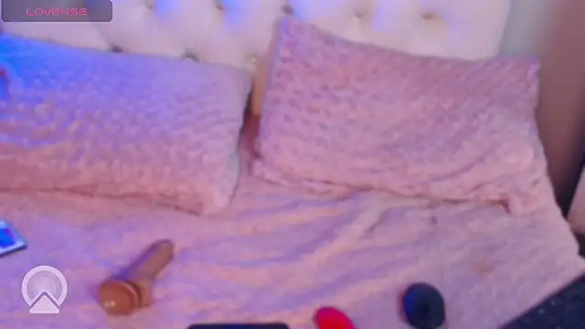 Anny_Evaanss_'s Live XXX Chat