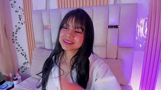 Zasha_nm's Live XXX Chat