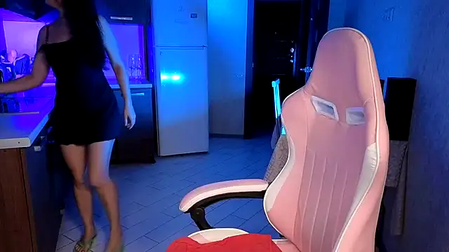 Cerann1 Chat XXX in diretta