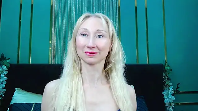 KissDreamm's Live XXX Chat