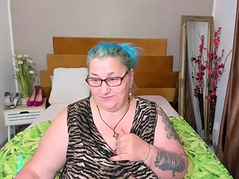 Sugarmommy_69X's Live XXX Chat