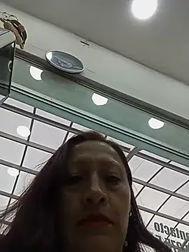 Vely_ লাইভ XXX চ্যাট