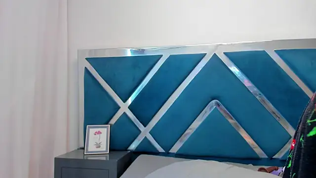 Tiffanymiller00's Live XXX Chat