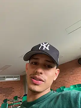 Chat XXX Live HarryGaze