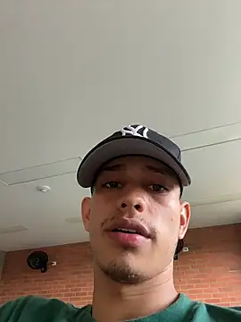 HarryGaze Live XXX-chat