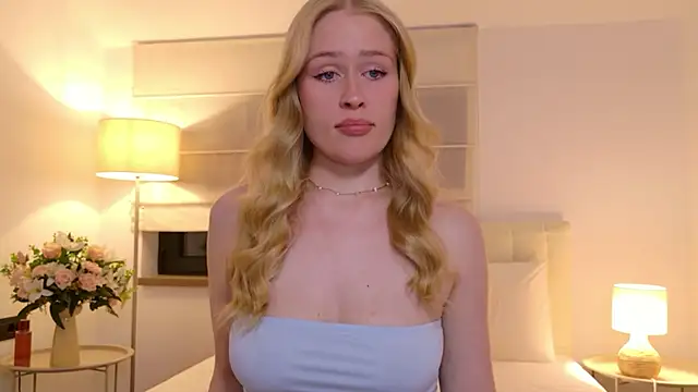 دردشة JuliaJaee الجنسية المباشرة