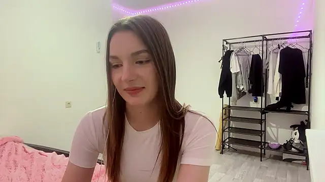 JuleCawood Adlı Modelin Canlı XXX Sohbeti