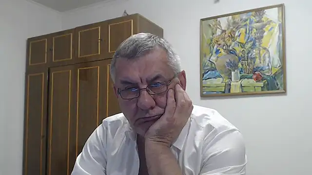 XXX chat uživo modela machomale3