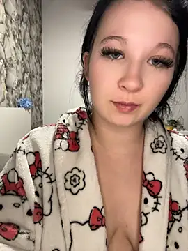 LittleChaosQueen 现场XXX聊天