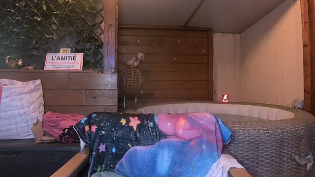 XXX chat uživo modela Delichieuse5