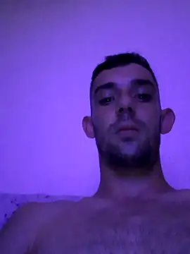 OnlyOneMen Live XXX Chat