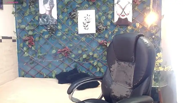 Онлайн чат XXX jac_cox
