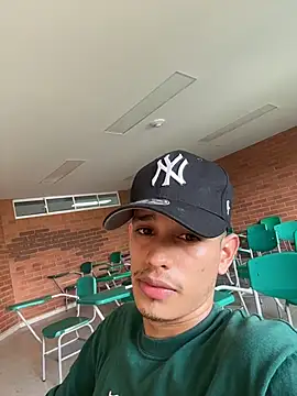 Chat XXX Live HarryGaze
