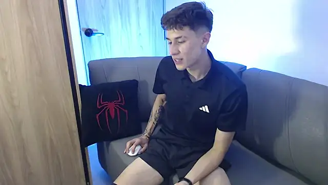 Derekswan Live XXX-Chat