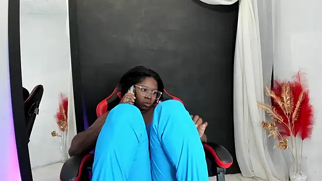 connywellss' Live XXX Chat