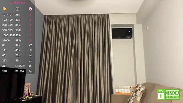 XXX chat uživo modela AveryBerkson