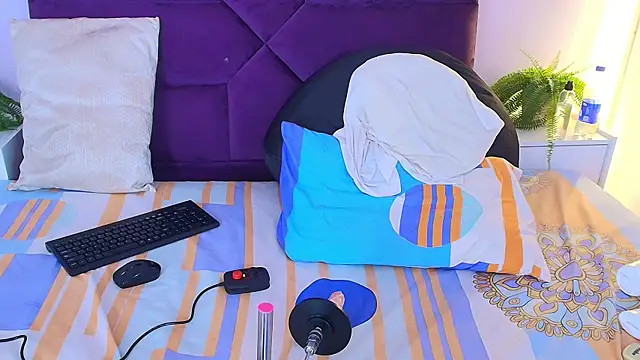 Sirenyrouss Adlı Modelin Canlı XXX Sohbeti