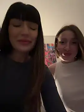 Chat +18 de Sophie_Avory ao vivo