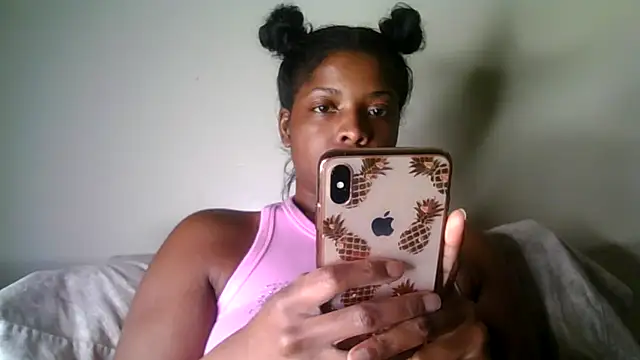 Czat XXX na żywo – CaramelGoddessxoxo