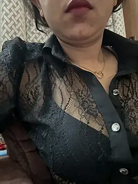 Loviiie's Live XXX Chat