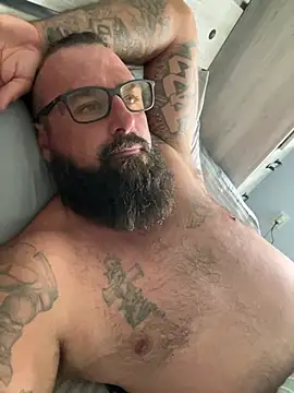alphareign85's Live XXX Chat