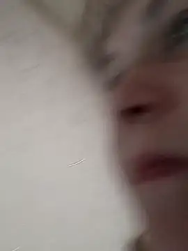 Онлайн чат XXX MarisTi
