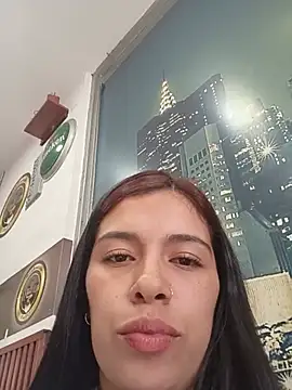 Nathaly_12 Adlı Modelin Canlı XXX Sohbeti
