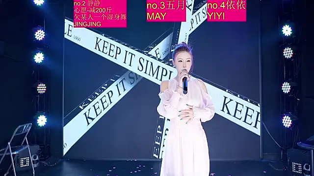 Red-666 Live XXX-Chat