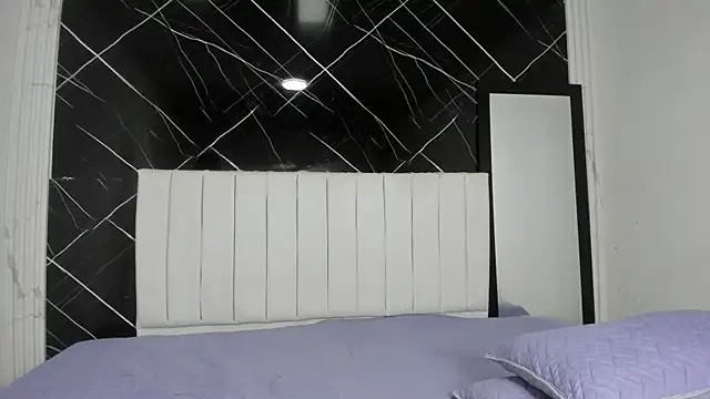 aria_rossi élő XXX-chatje