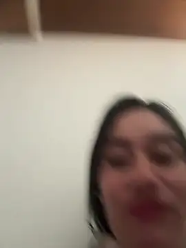 LucyBloom_'s Live XXX Chat