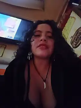 Yaya_watson XXX чат на живо