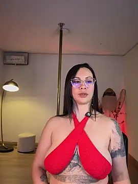 Kat_Artn Live XXX chat
